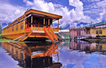 Srinagar Houseboats