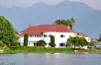 Hotel Dar-Es-Salam, Srinagar